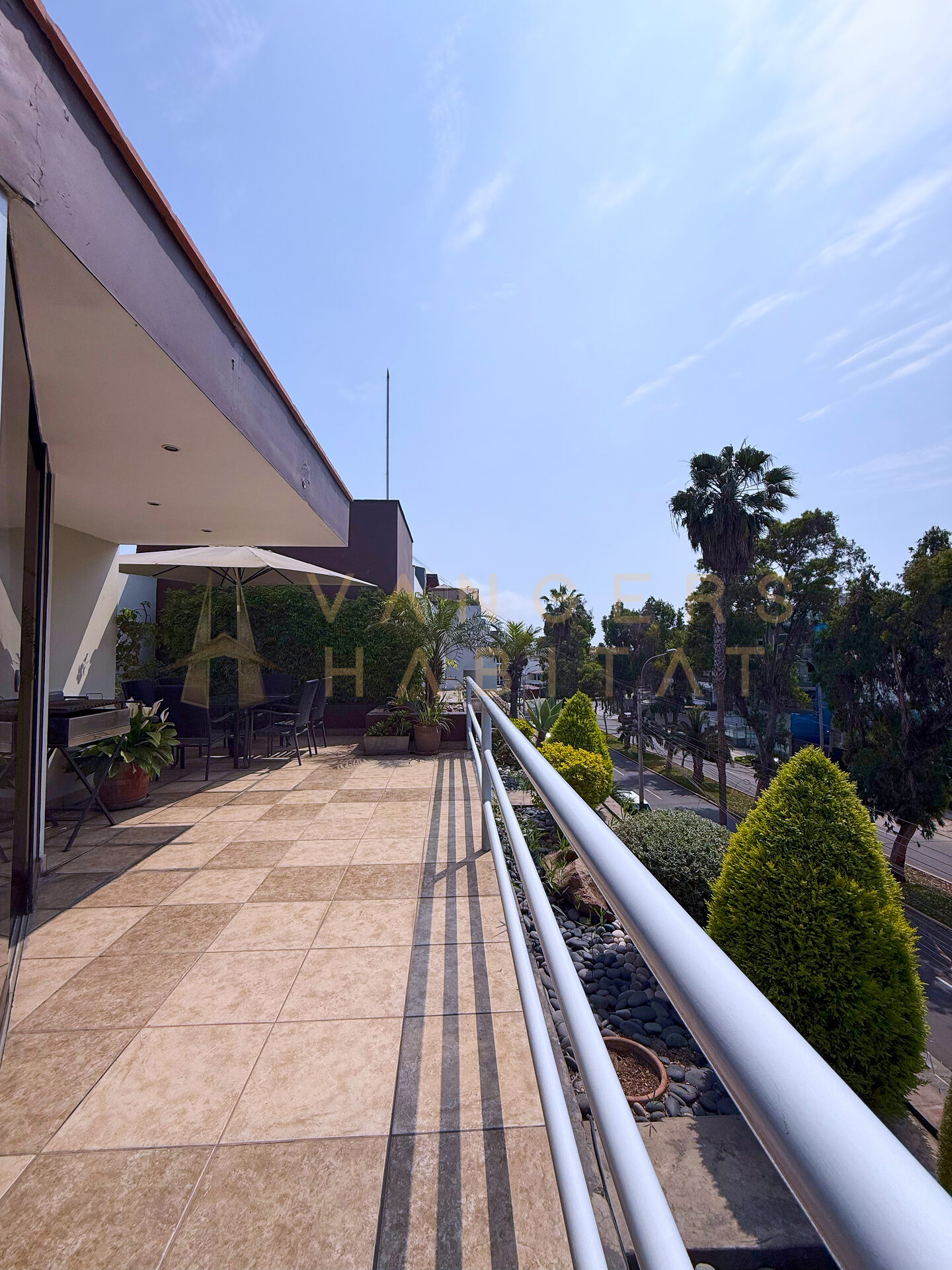 El dúplex en Surco que te da la independencia de una casa — 2