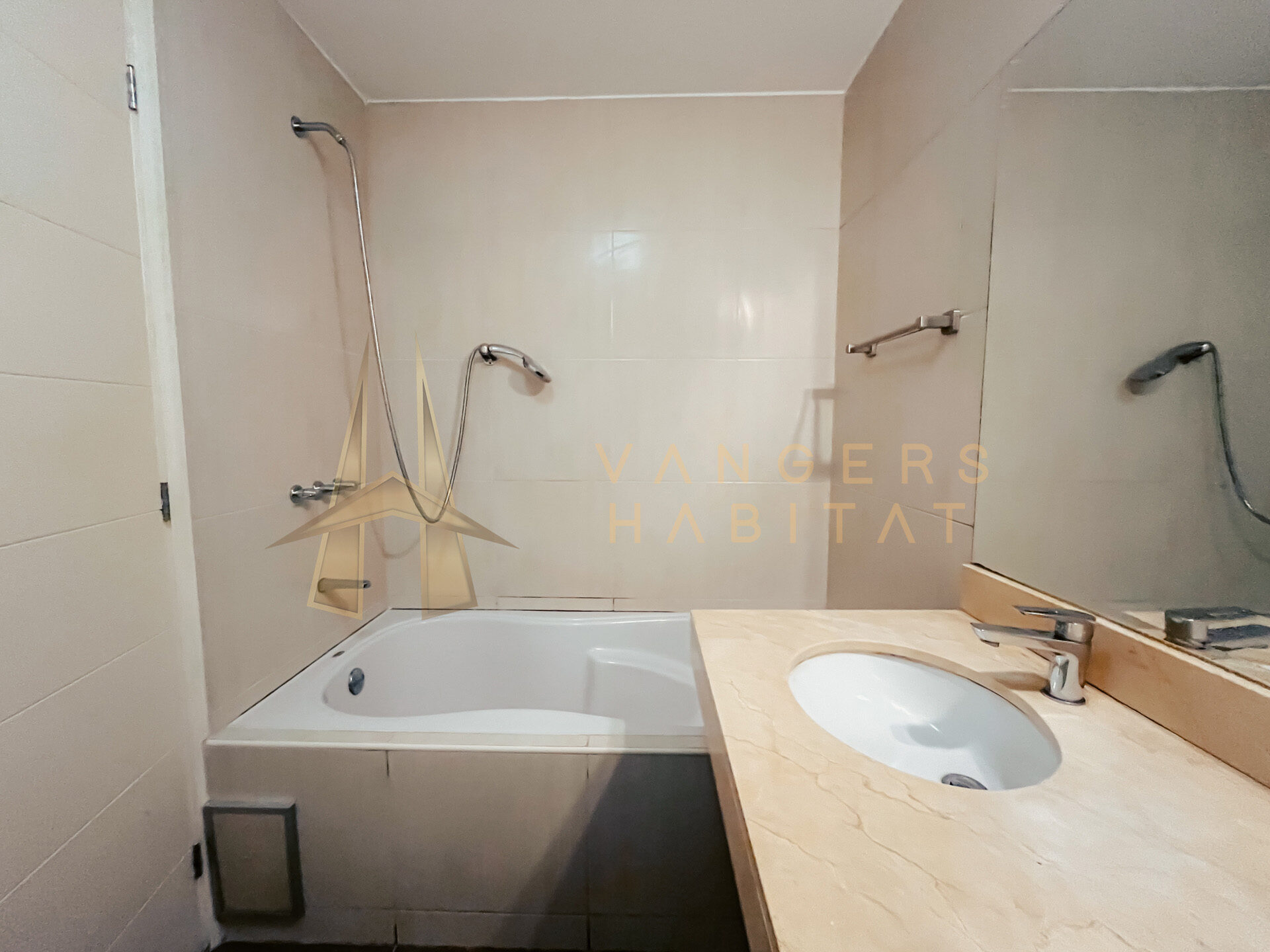 Vive en Surco - Departamento de mas de 120m2 — 3