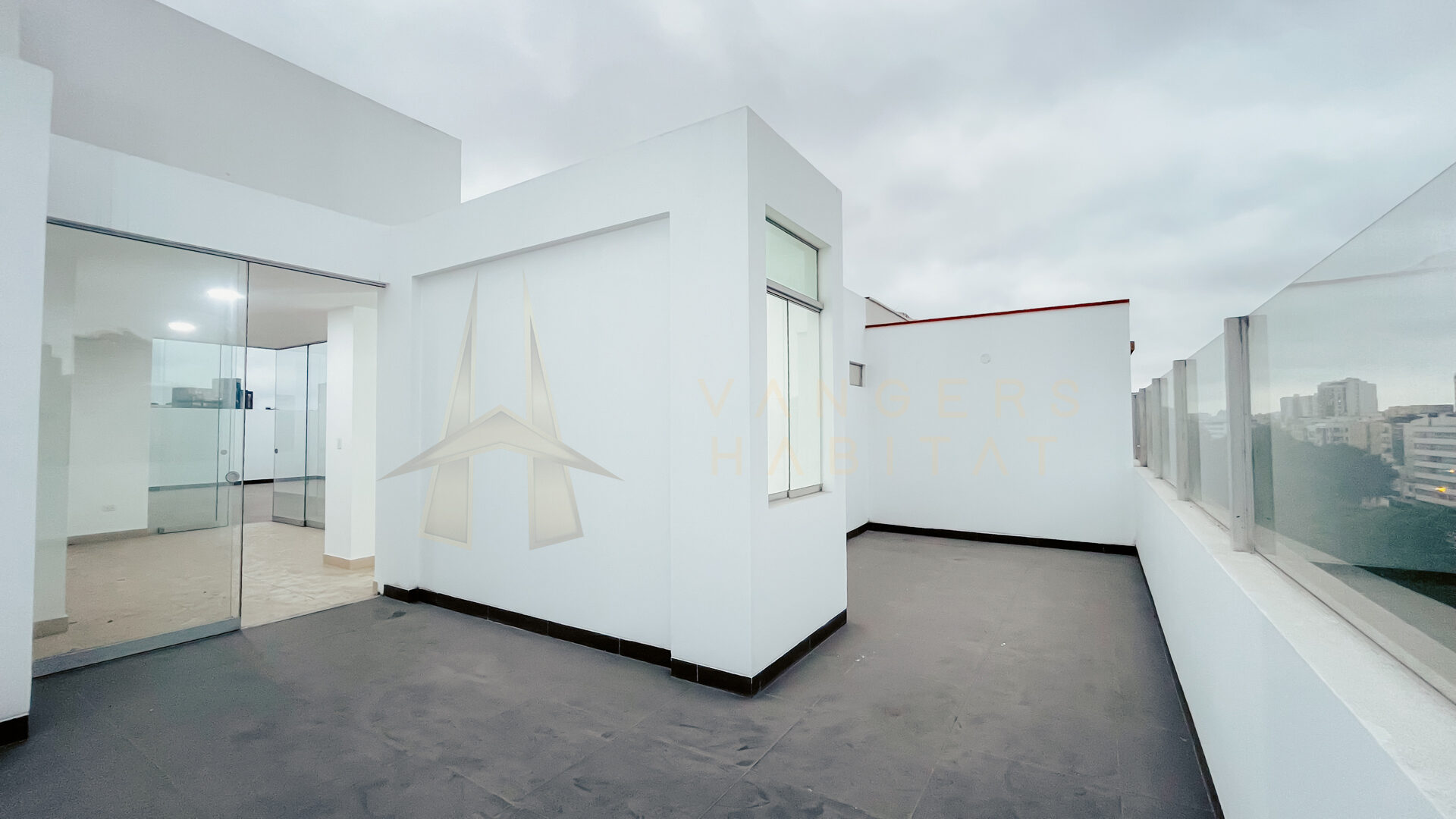 El espacio que buscas, en la ubicación que quieres: descubre este exclusivo dúplex en Miraflores. — 5